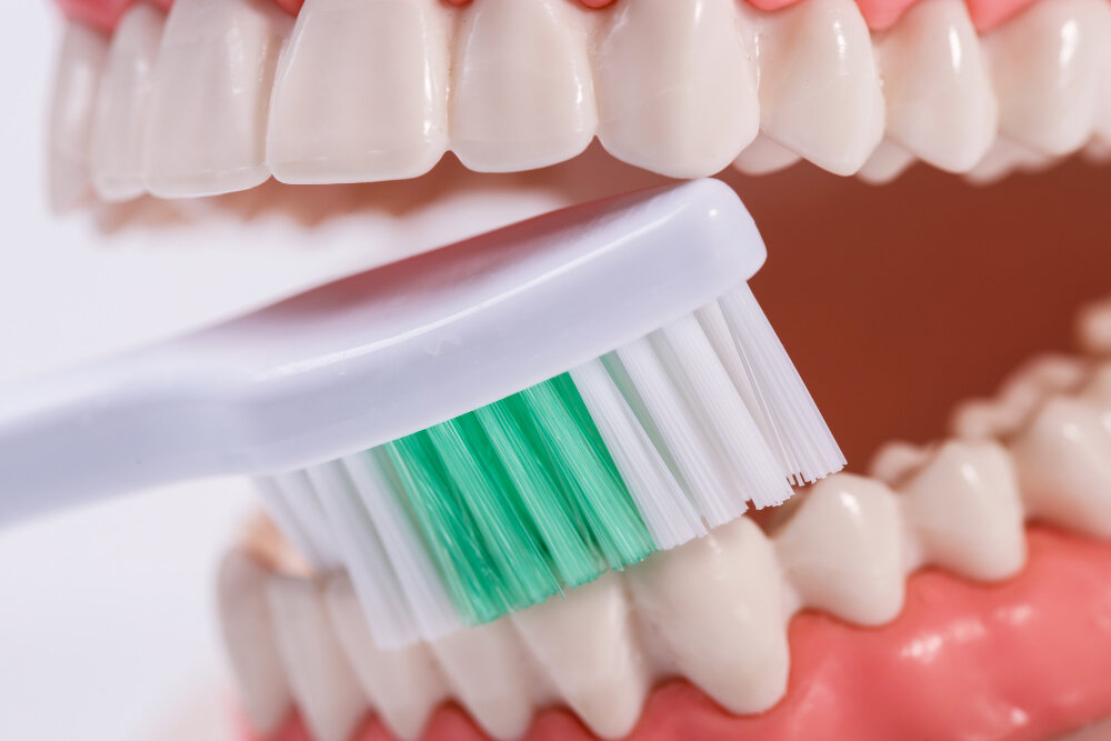 https://drsabadentalclinic.com/wp-content/uploads/2024/02/WHITETEETH22.jpg